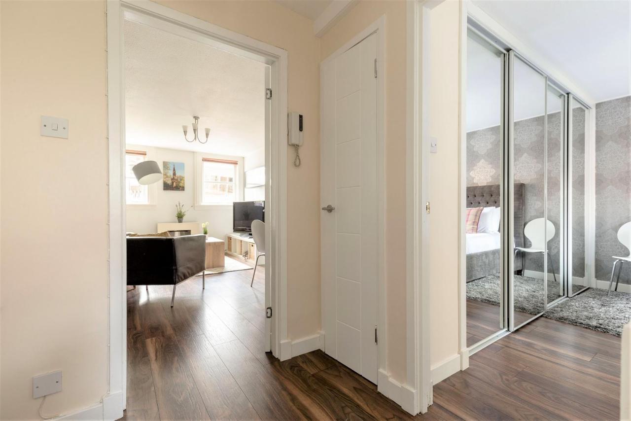 Stunning 1 Bed At Holyrood Palace & Arthurs Seat Edinburgh Bagian luar foto