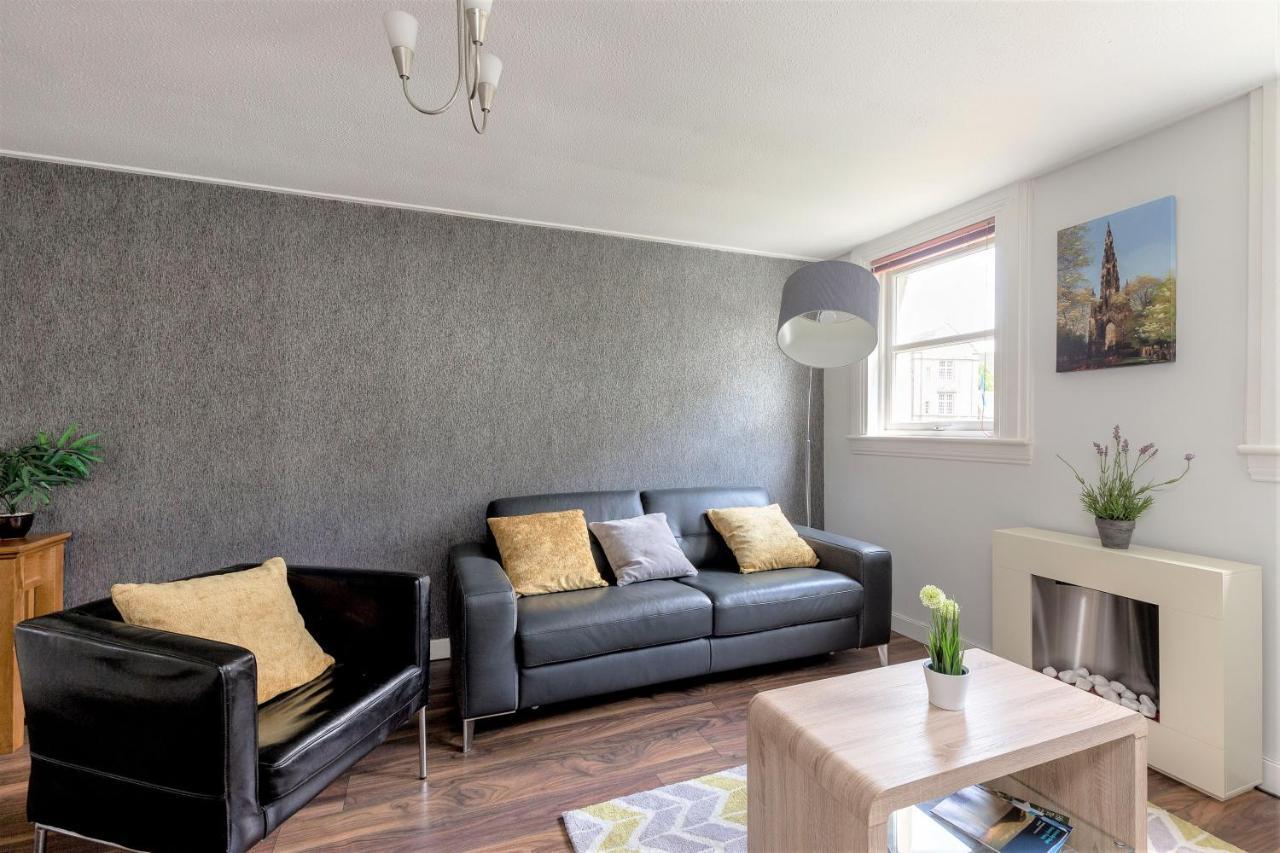 Stunning 1 Bed At Holyrood Palace & Arthurs Seat Edinburgh Bagian luar foto